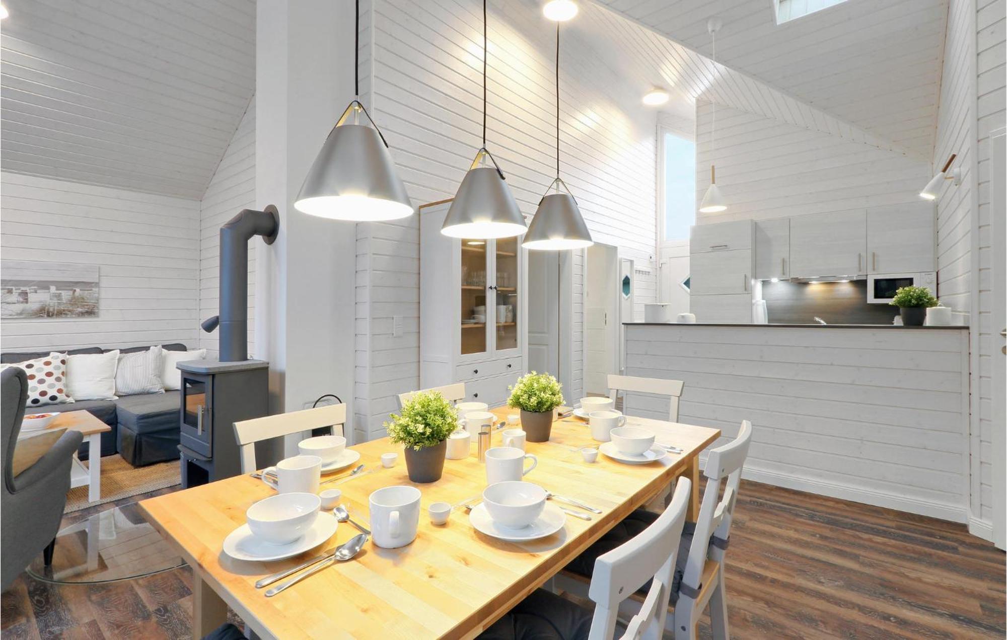 3 Bedroom Stunning Home In Krems Ii-Warderbrueck Gols Екстер'єр фото